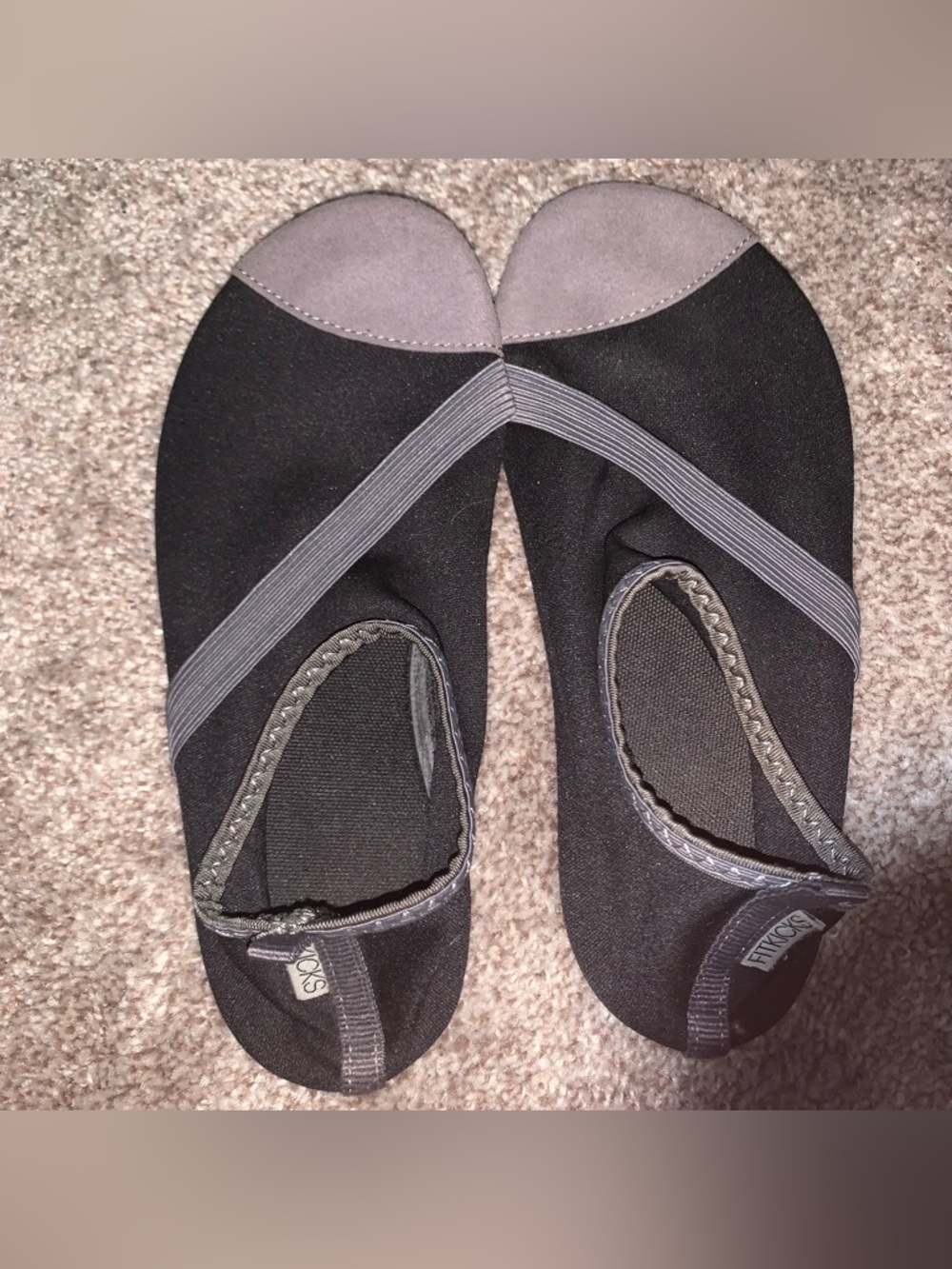 Women’s Black and Gray Slip-On Stretch Sandals with Elastic Cross Straps